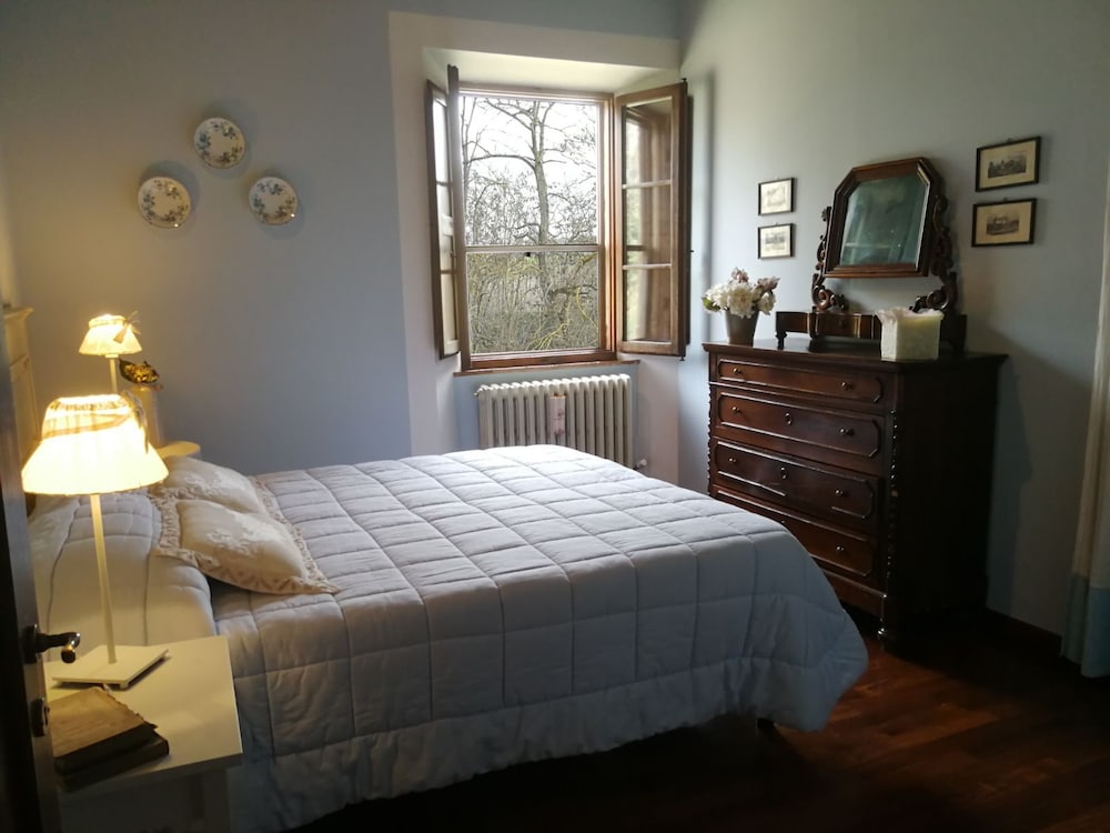 Deluxe Double or Twin Room, Garden View photo 1