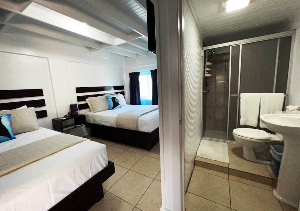 Standard Room, Balcony, Courtyard View photo 2