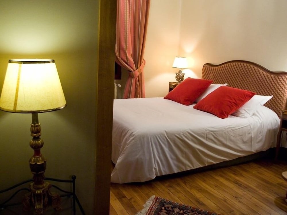 Superior Double Room, Ensuite (Malartrie ) photo 3