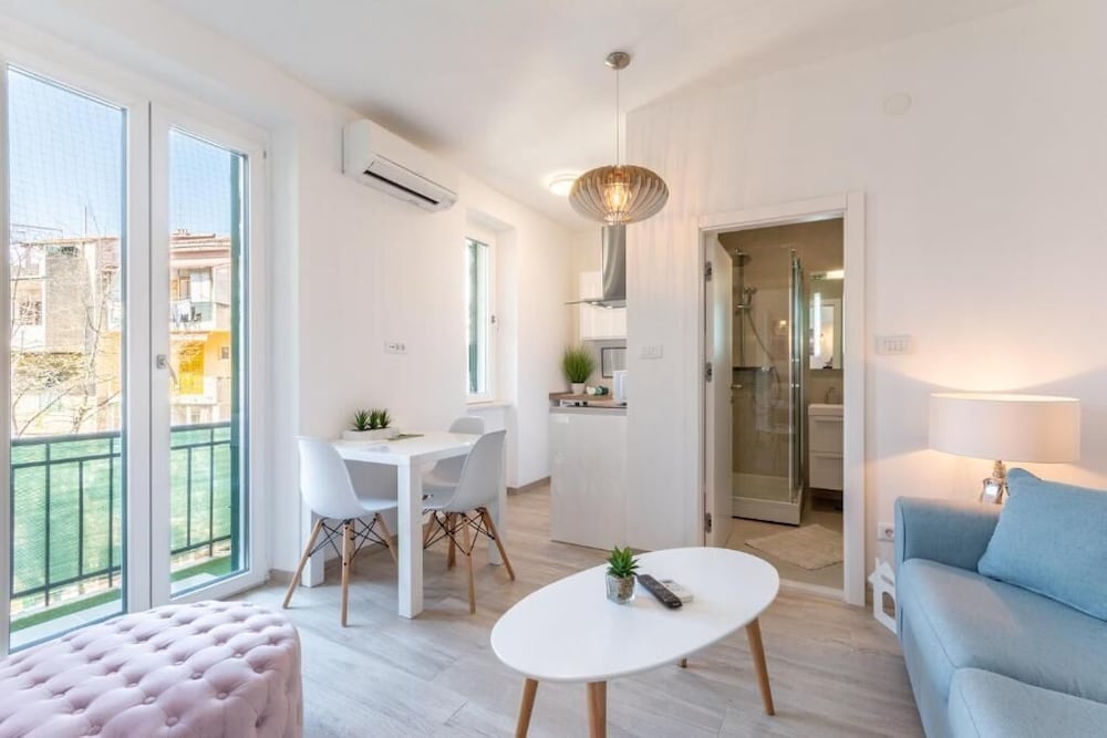 Apartment (A1)