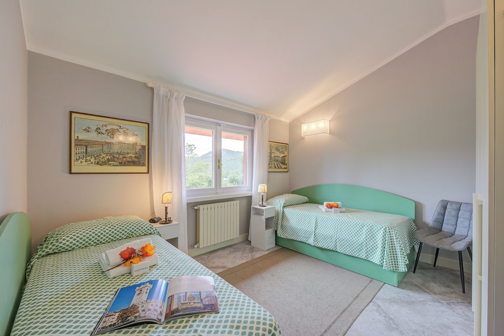 Family Townhome, 3 Bedrooms, Mountainside (Residenza Il Ginepro Garden And) photo 2