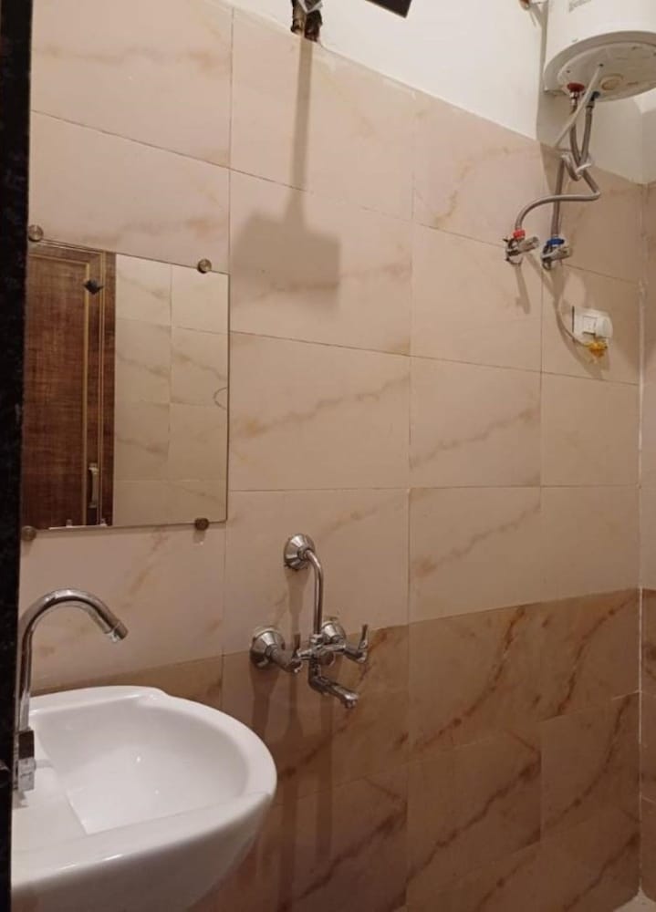 Deluxe Single Room photo 2