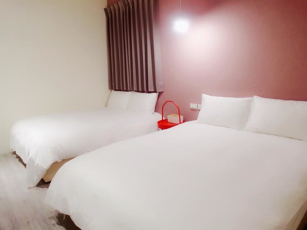 Classic Quadruple Room - Photo 6