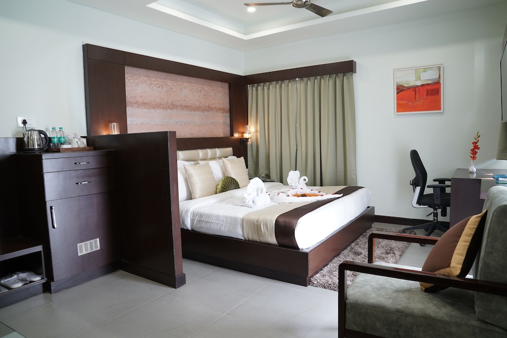 Economy Double Room, 1 Double Bed - Photo 7