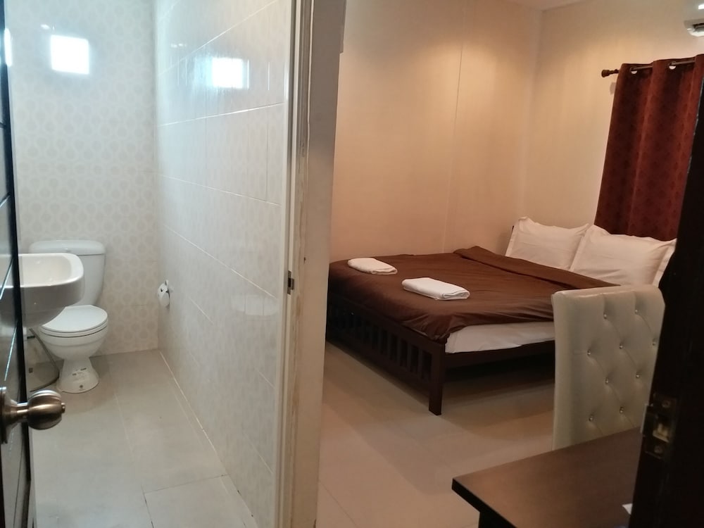 Triple Room photo 2