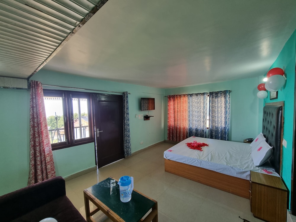 Deluxe Double Room - Photo 18