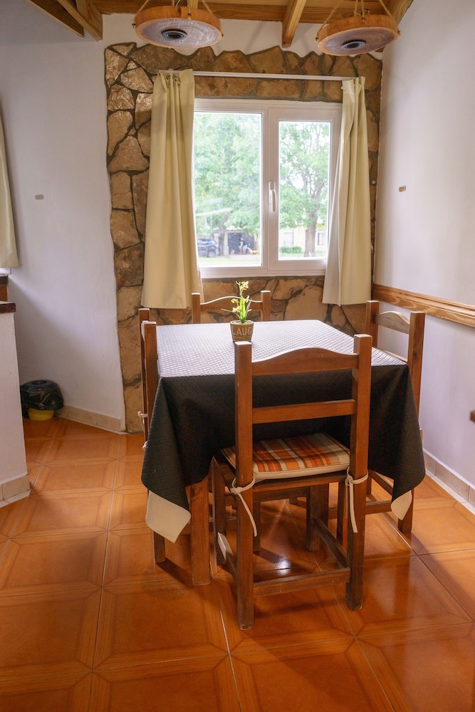 Family Cabin, 1 Bedroom, Ensuite, Garden View photo 3
