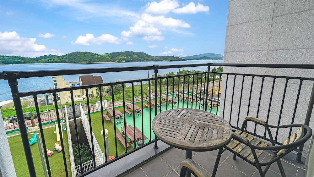 Basic Room, 1 Bedroom (Bdong 201(Ocean view,withpet)) photo 3