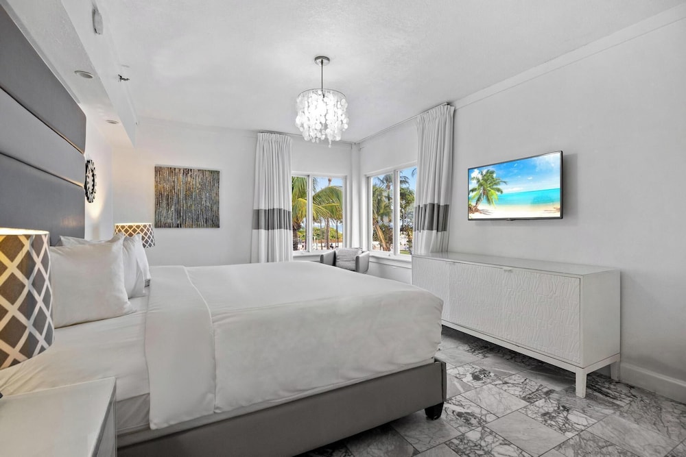 King Suite / Ocean Front - Photo 8