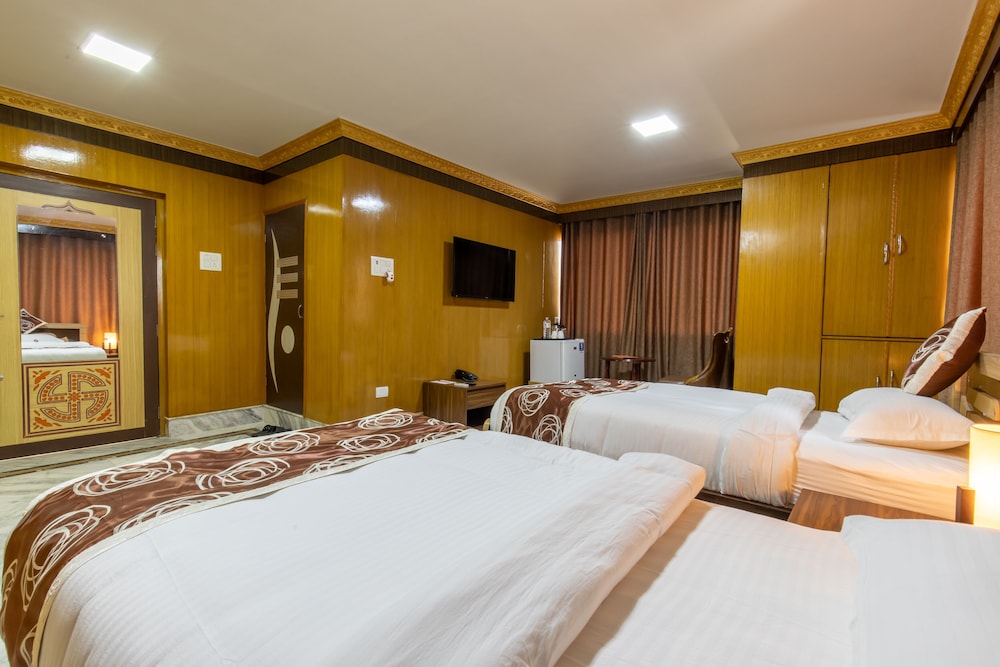 Super Deluxe Room - Photo 8