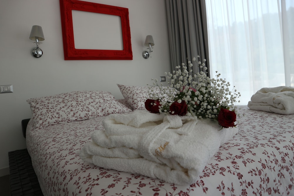 Luxury Suite (Max) photo 2