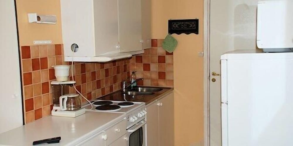 Apartment, 1 bedroom (sheets/cleaning not included) photo 2