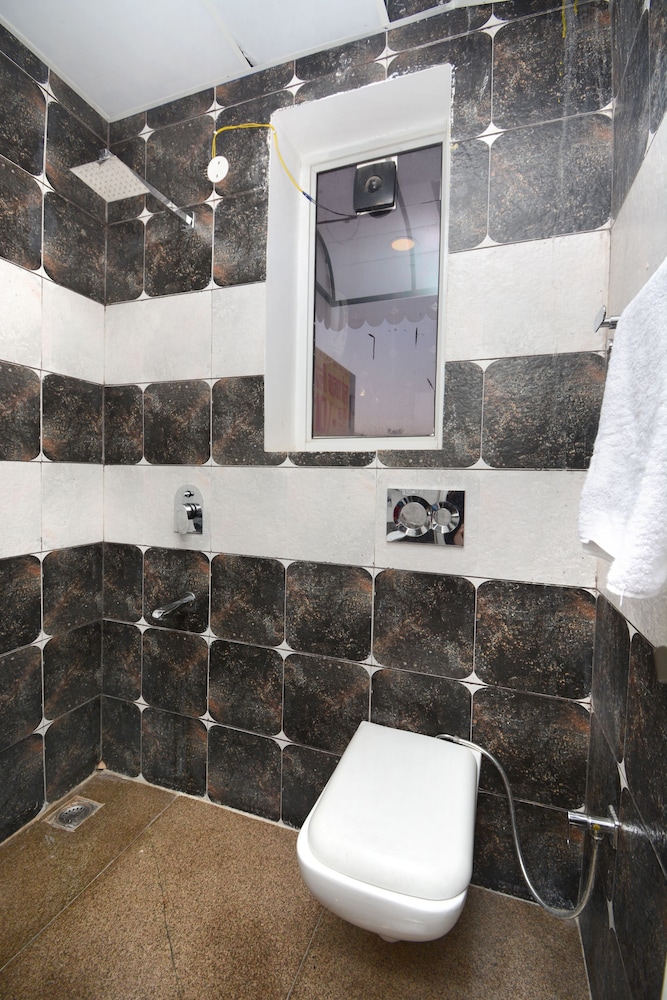 Double Or Twin Room photo 3