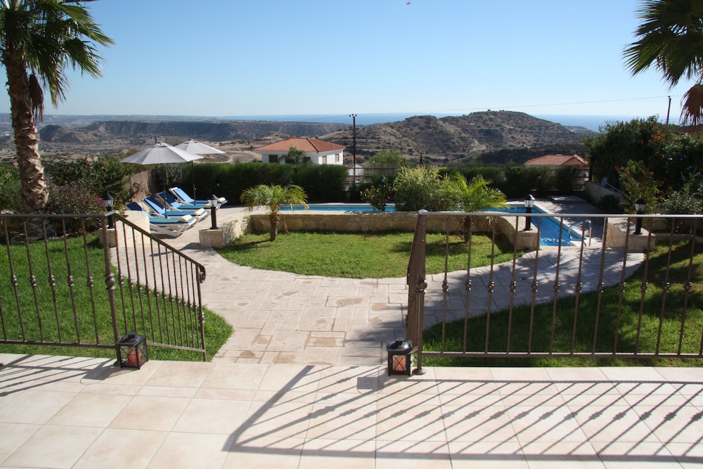 Superior Villa, 3 Bedrooms, Private Pool, Sea View photo 2