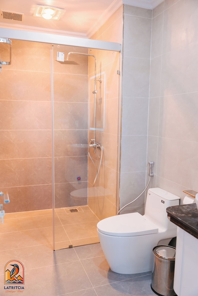Deluxe Double Room, City View photo 3