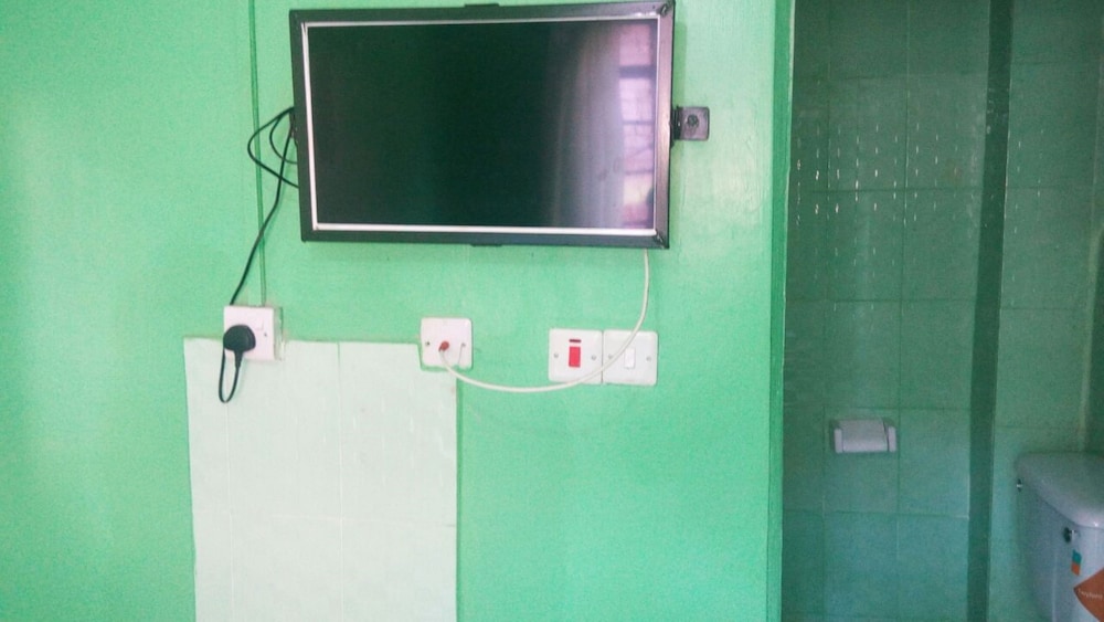Single Room photo 3