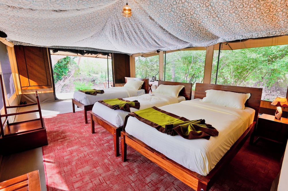 Luxury Triple Room photo 3