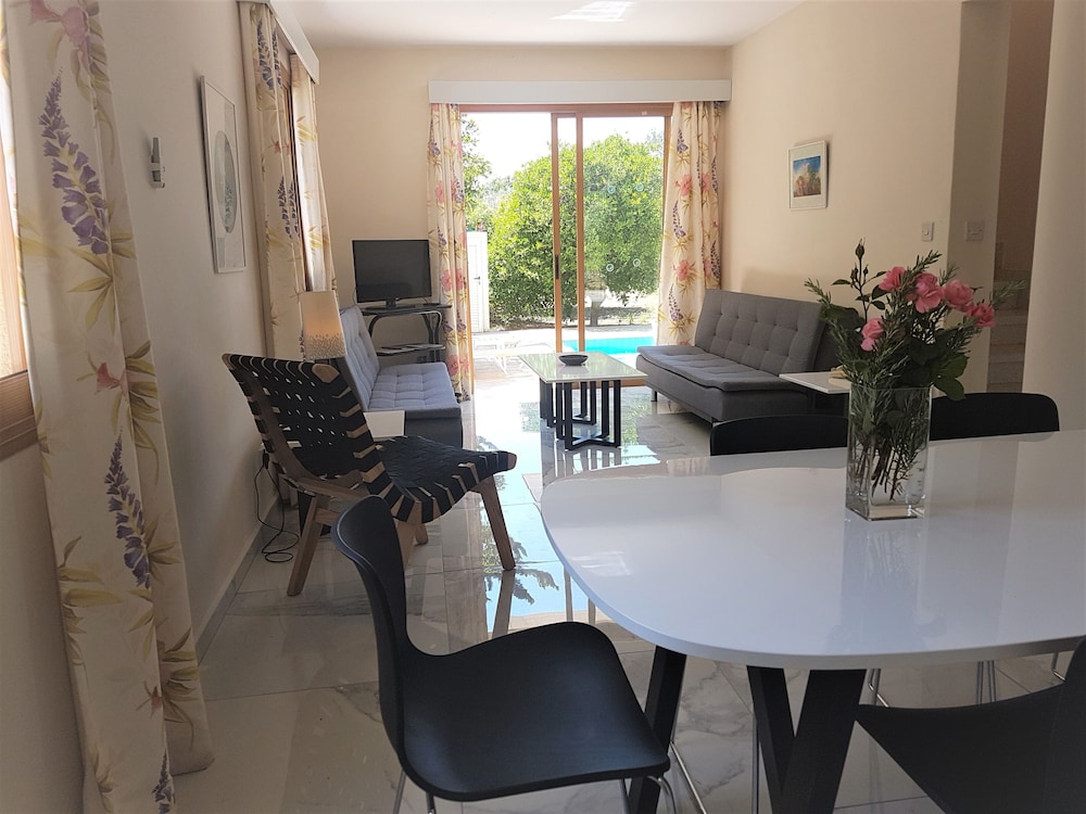 Villa, 3 Bedrooms, Pool View