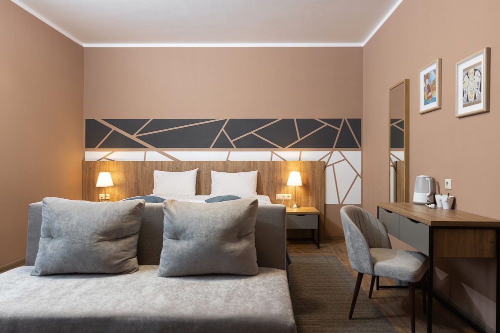 Superior Double or Twin Room photo 2