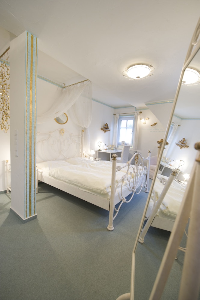 Double Room Gold - Photo 1