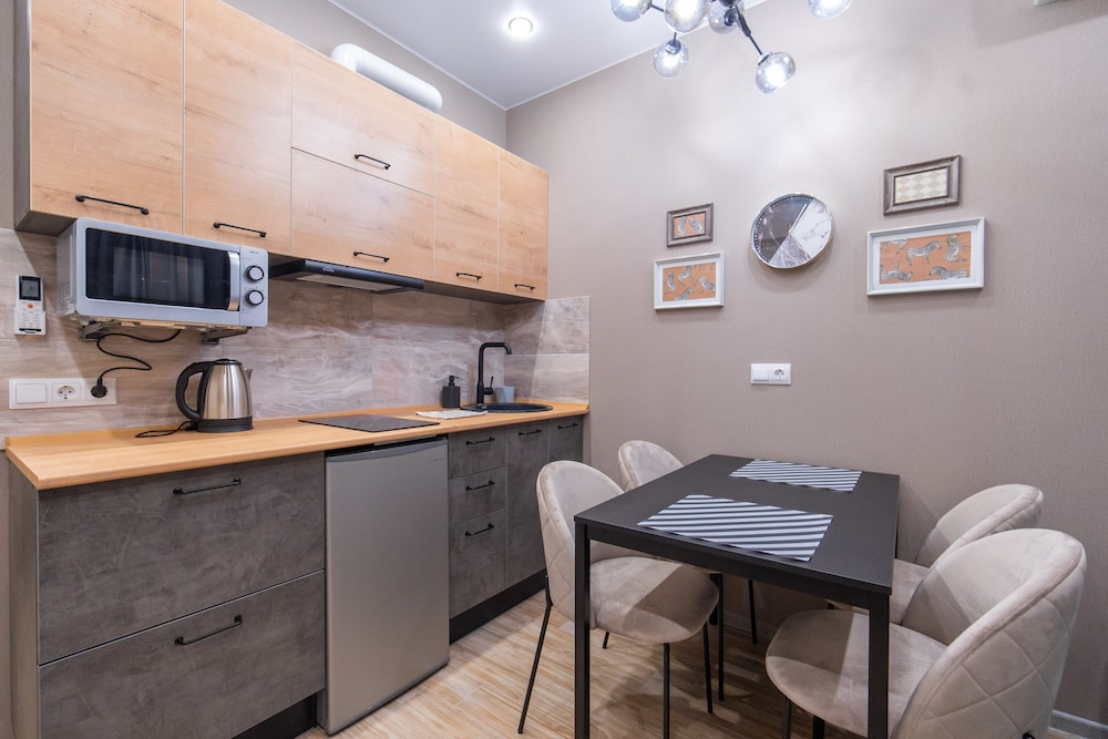 Apartment photo 2