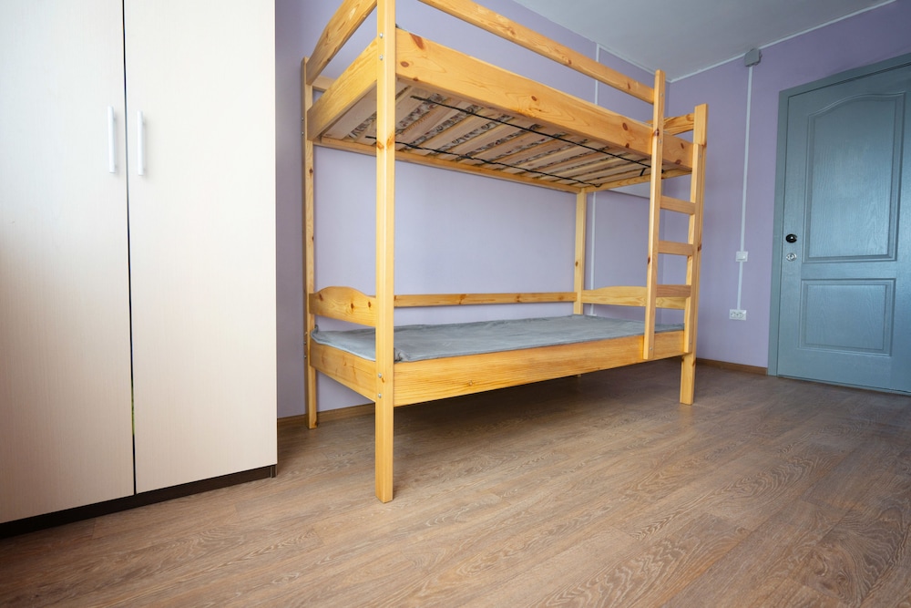 Economy Twin Room photo 2