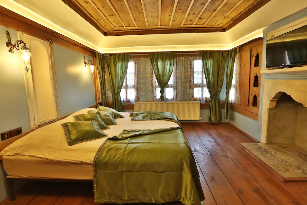 Superior Double or Twin Room photo 1