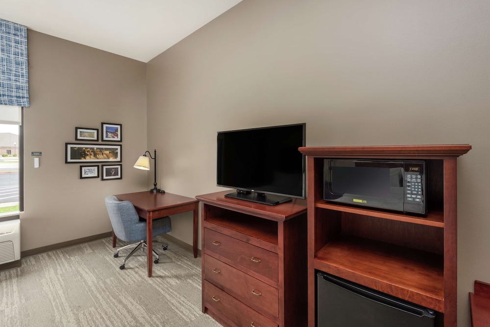Room, Accessible photo 2