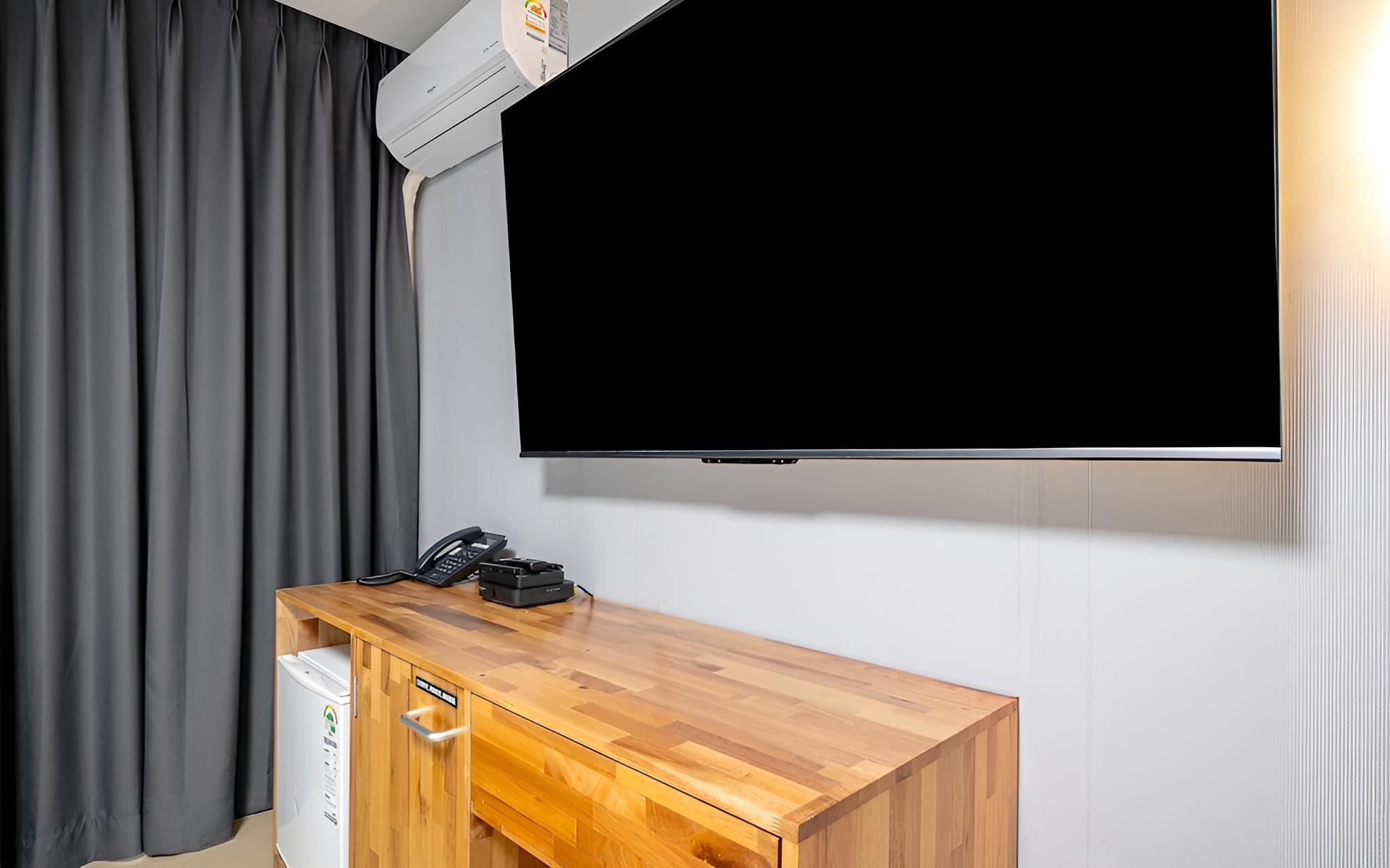 Room (Twin A (bidet in all rooms 65" TV Net) - Photo 2