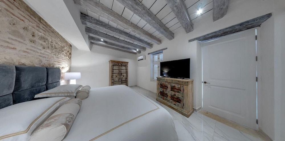 Standard Room photo 1