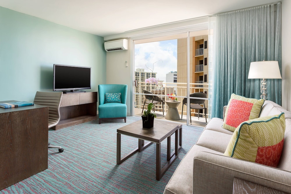 Suite - Photo 4