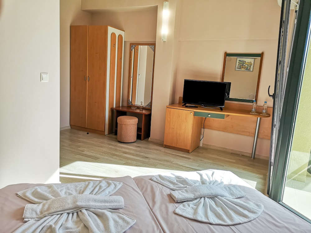 Standard Twin Room, Accessible