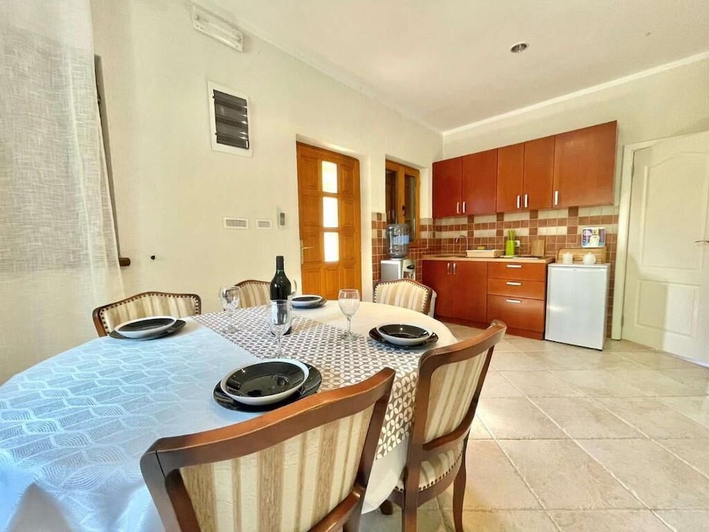 Standard Apartment photo 2