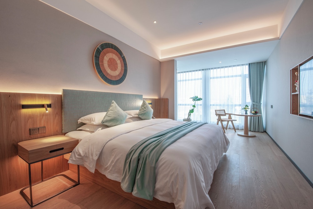 Four Seasons Double Room