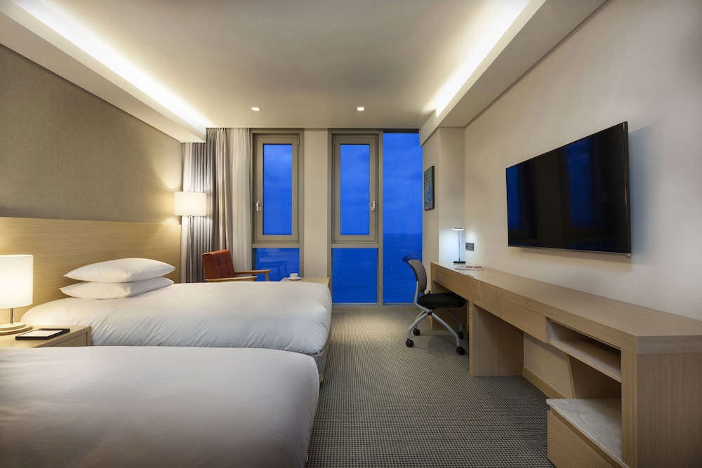 Family Twin Room, Ocean View (Superior) photo 2
