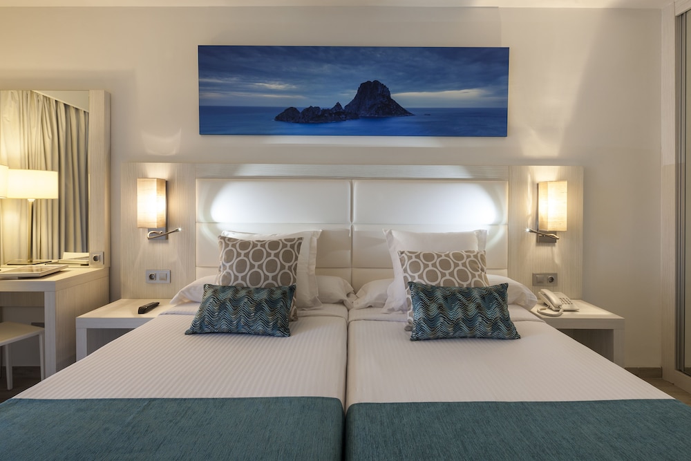 Habitación Triple, Vista al Mar (Acceso al Spa)