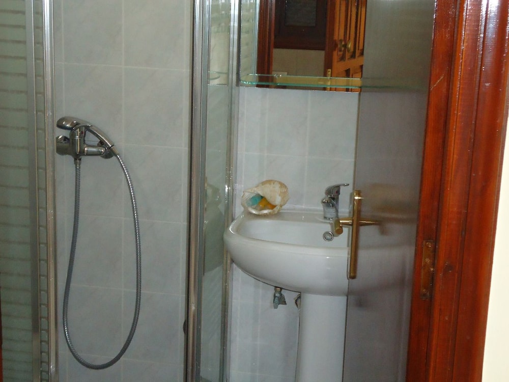 Classic Quadruple Room photo 1
