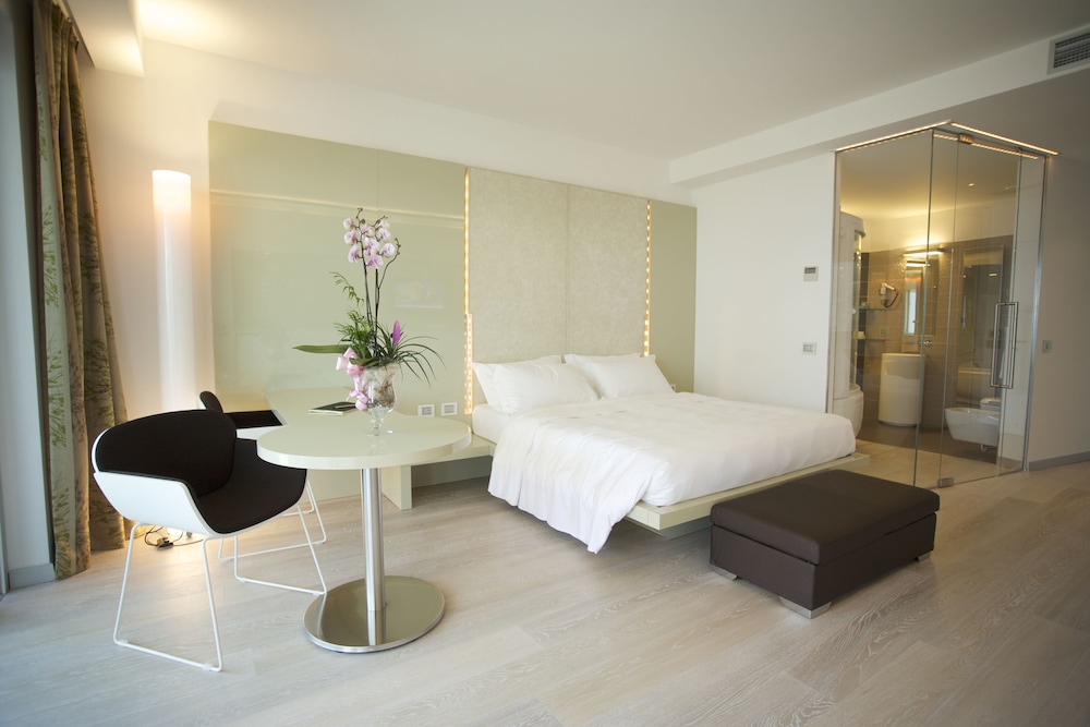 Executive Double Room, Terrace, Sea View photo 2