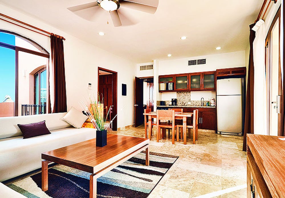 Superior Suite, 1 Bedroom, Ocean View (Penthouse) - Photo 7