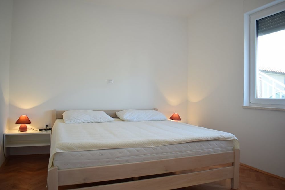 Classic Apartment photo 1