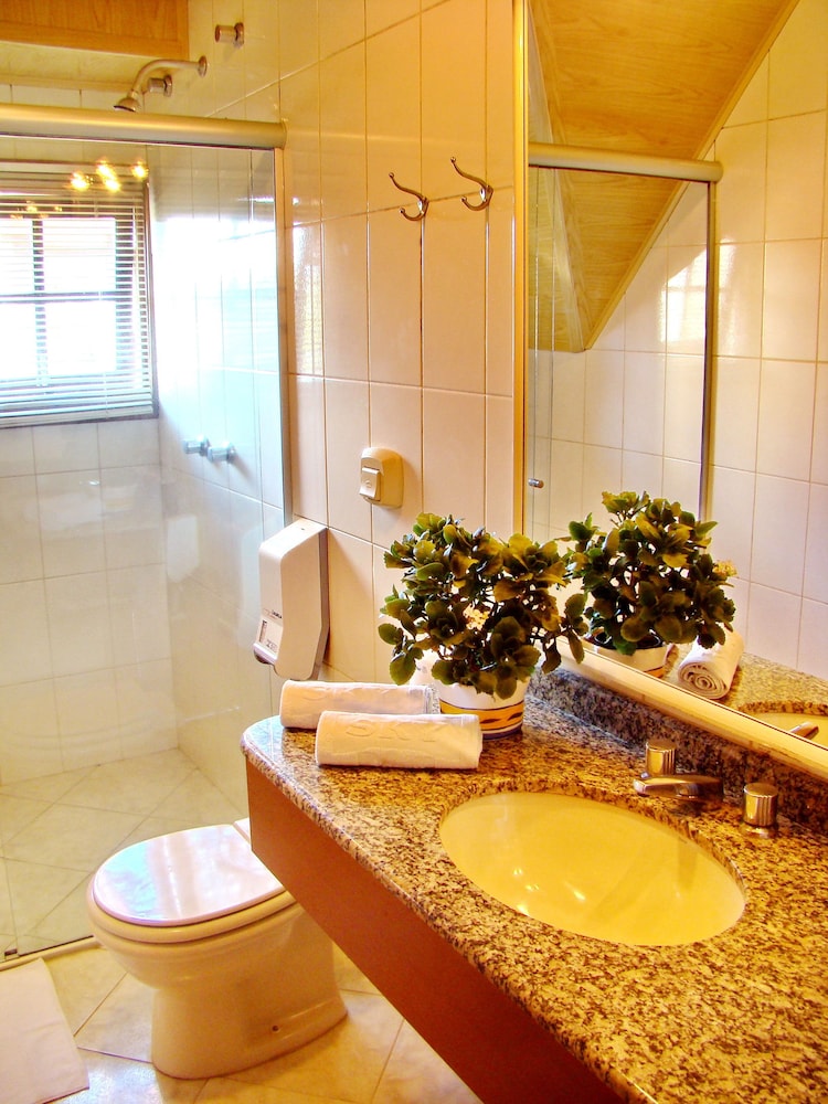 Deluxe Double Room, 1 Double Bed photo 2