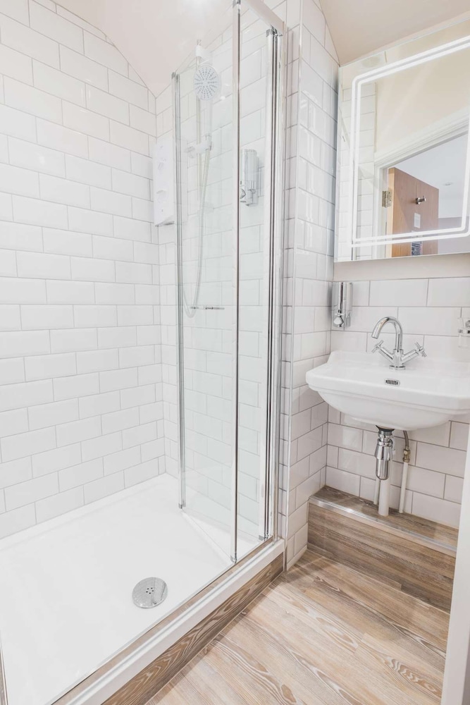 Super King Room, Ensuite photo 3