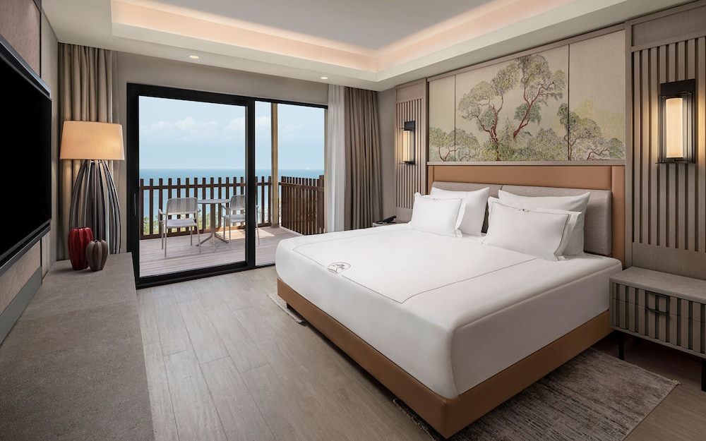 Corner Suite Unique Sea View photo 2