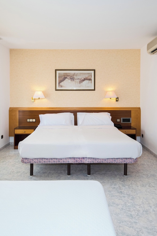 Family Triple Room