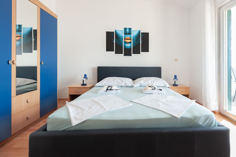 Apartment (A2) photo 3