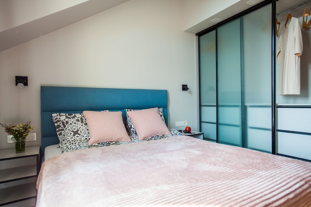 Penthouse photo 3