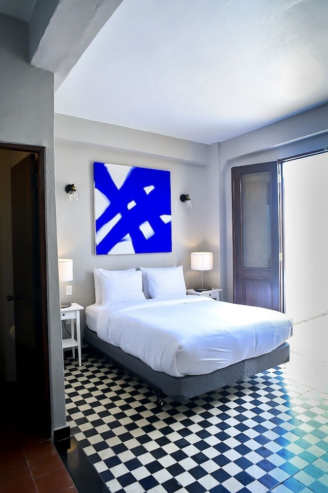 Exclusive Room