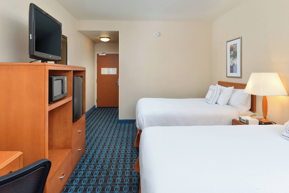 Room, 2 Queen Beds - Photo 1