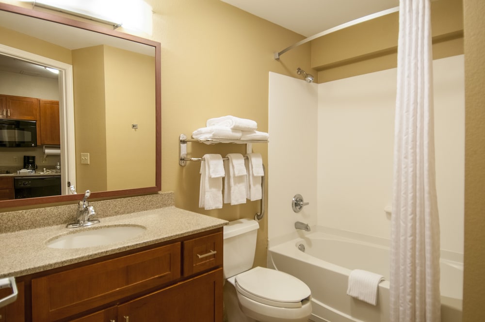 Studio Suite, 2 Queen Beds - Photo 7