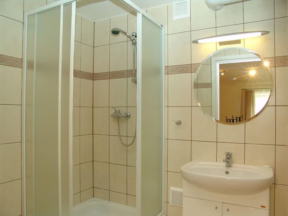 Deluxe Twin Room photo 3